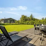 Bernadine - 500m From The Sea By Interhome *